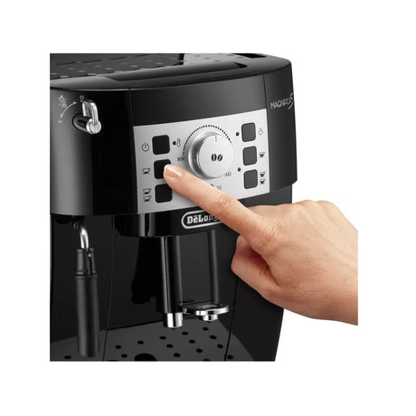 Delonghi ECAM 22.110.B - 1450 Watts Super Automatic Magnifica Espresso Coffee Maker (Black)