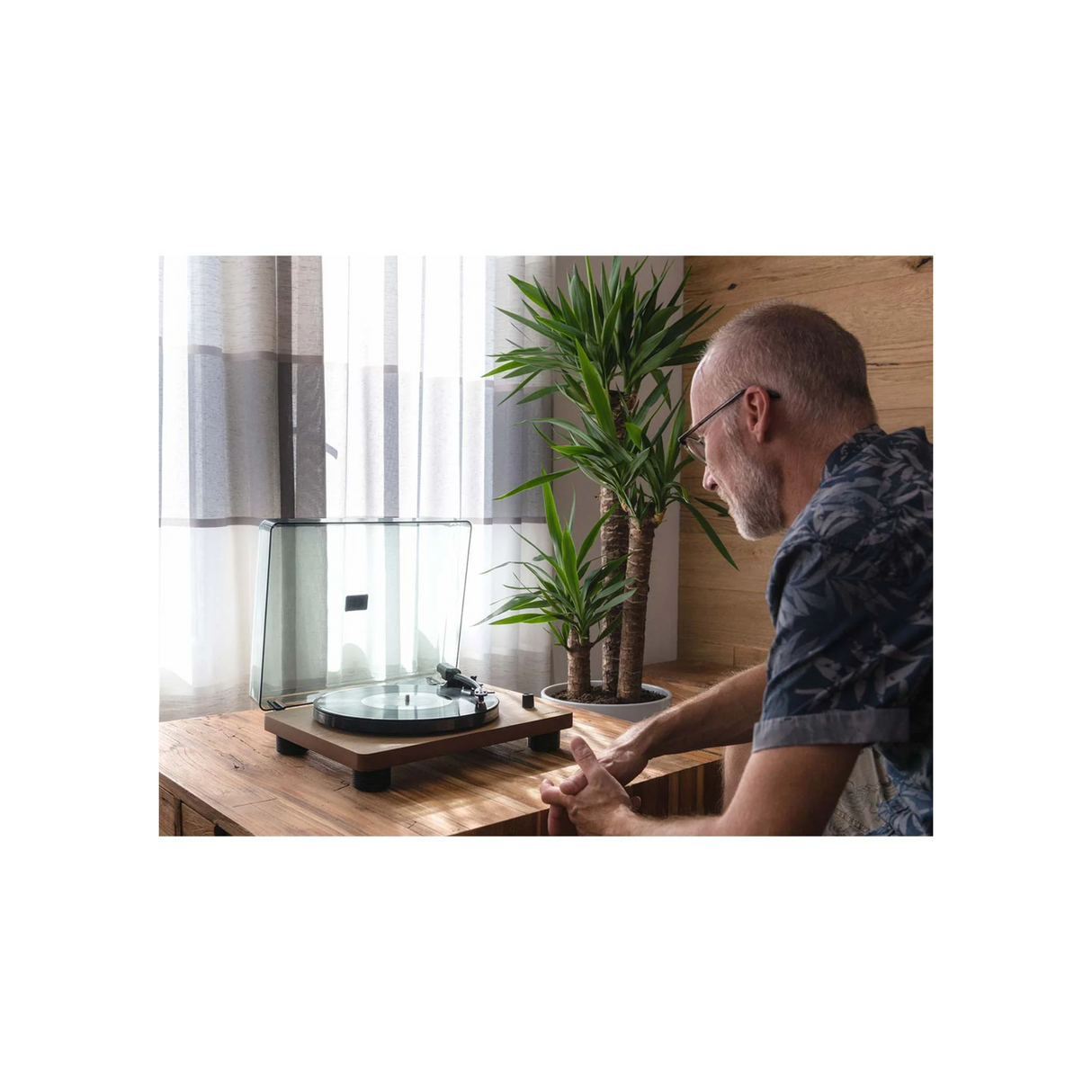 Lenco L-30WD - Record Player with USB (Wood)