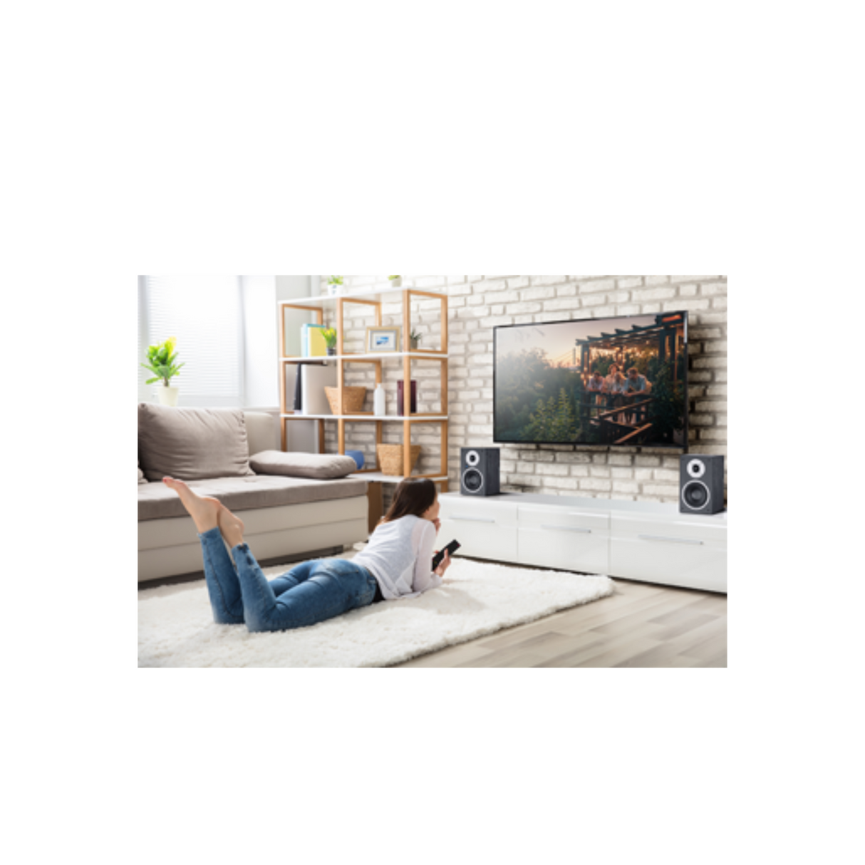 Magnat Monitor Active 2000 - 2 Way Active Bluetooth Powered Bookshelf Speaker (Pair)