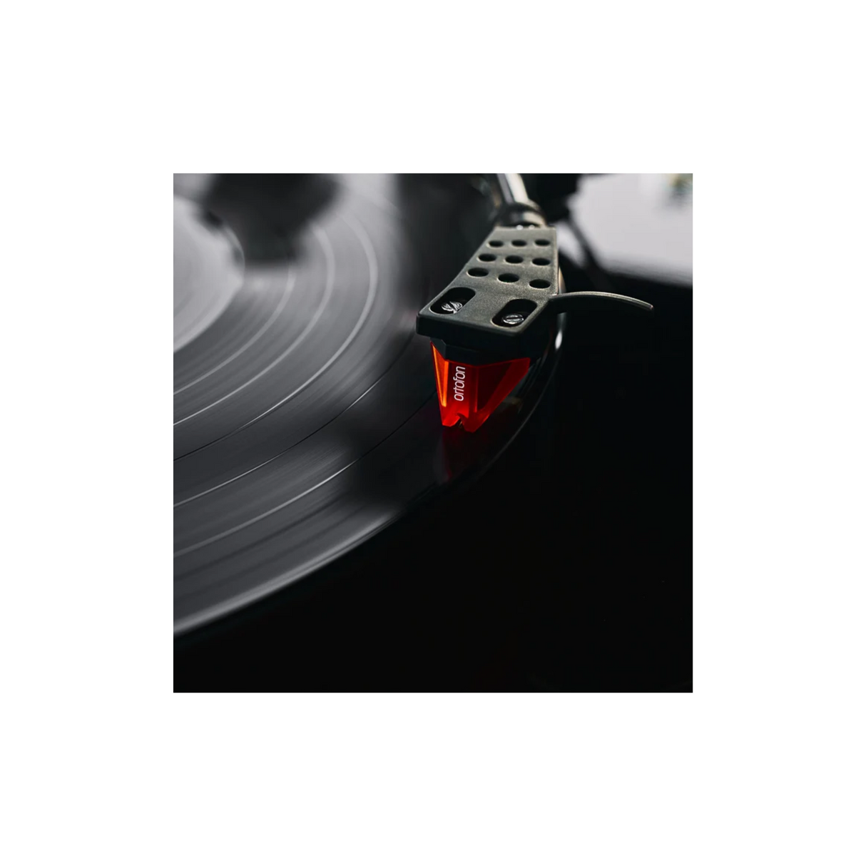 Argon Audio TT-4 Special Edition - Manual Belt Drive Turntable (Black)