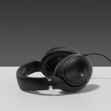 Sennheiser HD 620S - Closed‑Back Hi-Res Audiophile Wired Headphone