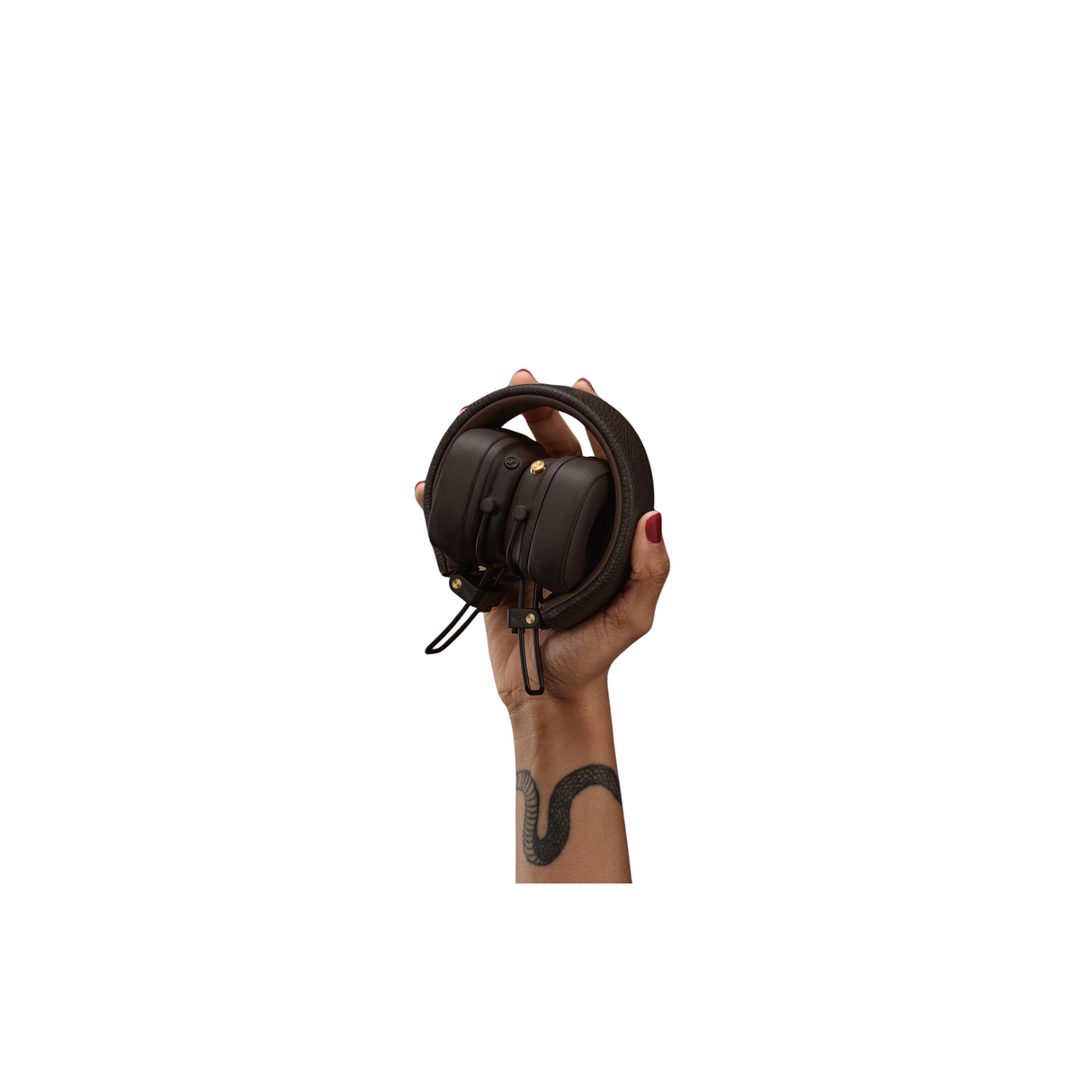 Marshall Major V Wireless on-ear headphones with 100+ hours of playtime (Brown)