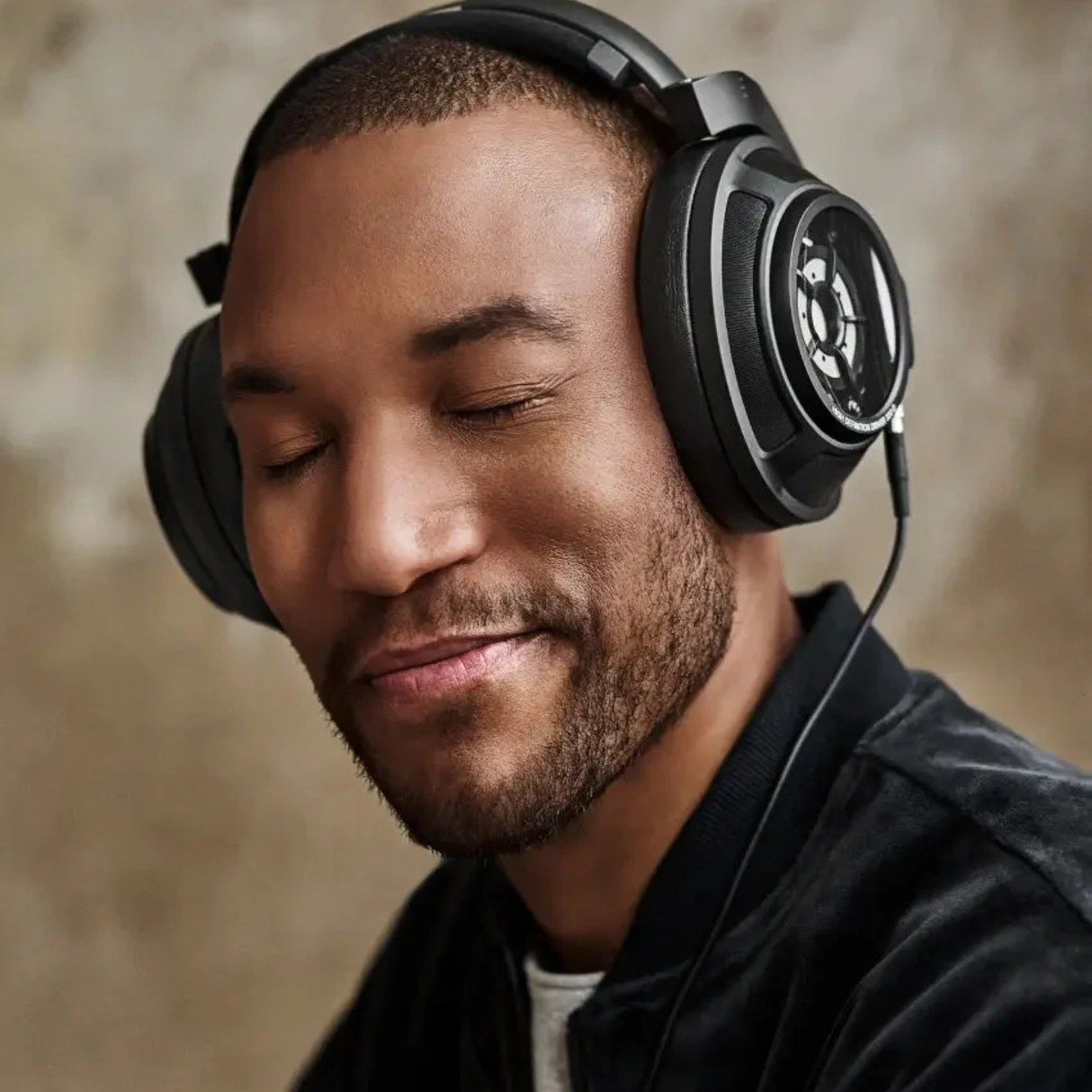 Sennheiser HD 820S - Wired Audiophile Headphone