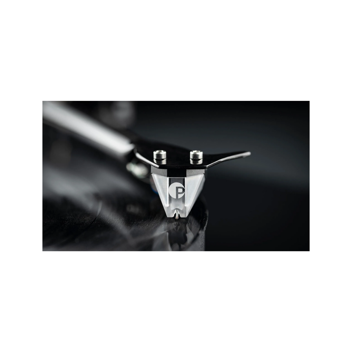 Pro-Ject Debut PRO B - MM cartridge and balanced phono Output Turntable