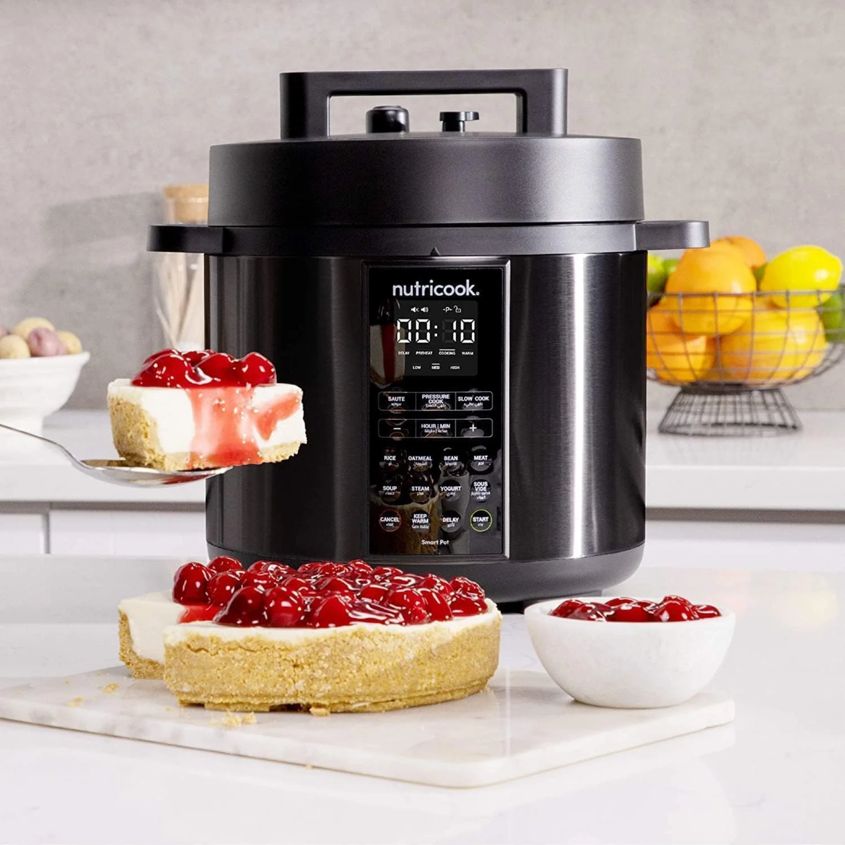 Nutricook 8 QT - 7.7 Litre Stainless Steel Smart Pot 2, 1000W, 9-in-1 Electric Pressure Cooker, Slow Cooker, Rice Cooker, Steamer, Sauté, Sous Vide, Yogurt Maker, Smart Lid, Delay Start
