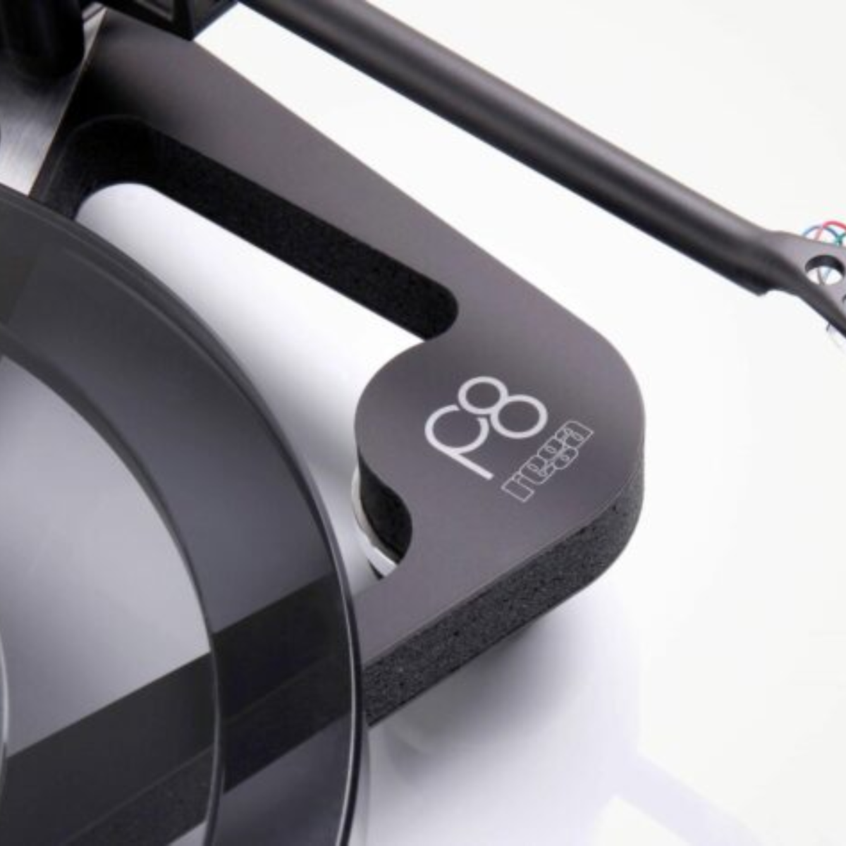 Rega Planar 8 Precision Manual Belt-Drive Turntable with Dynavector 10X5 MC Cartridge