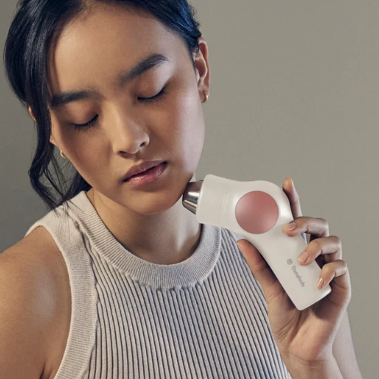 Therabody TheraFace Hot & Cold Rings - Handheld Facial Massage Device, Compact Electric Face and Skin Care Therapy Tool - 8-in-1 Treatment with Microcurrent and LED Light Therapy (White)
