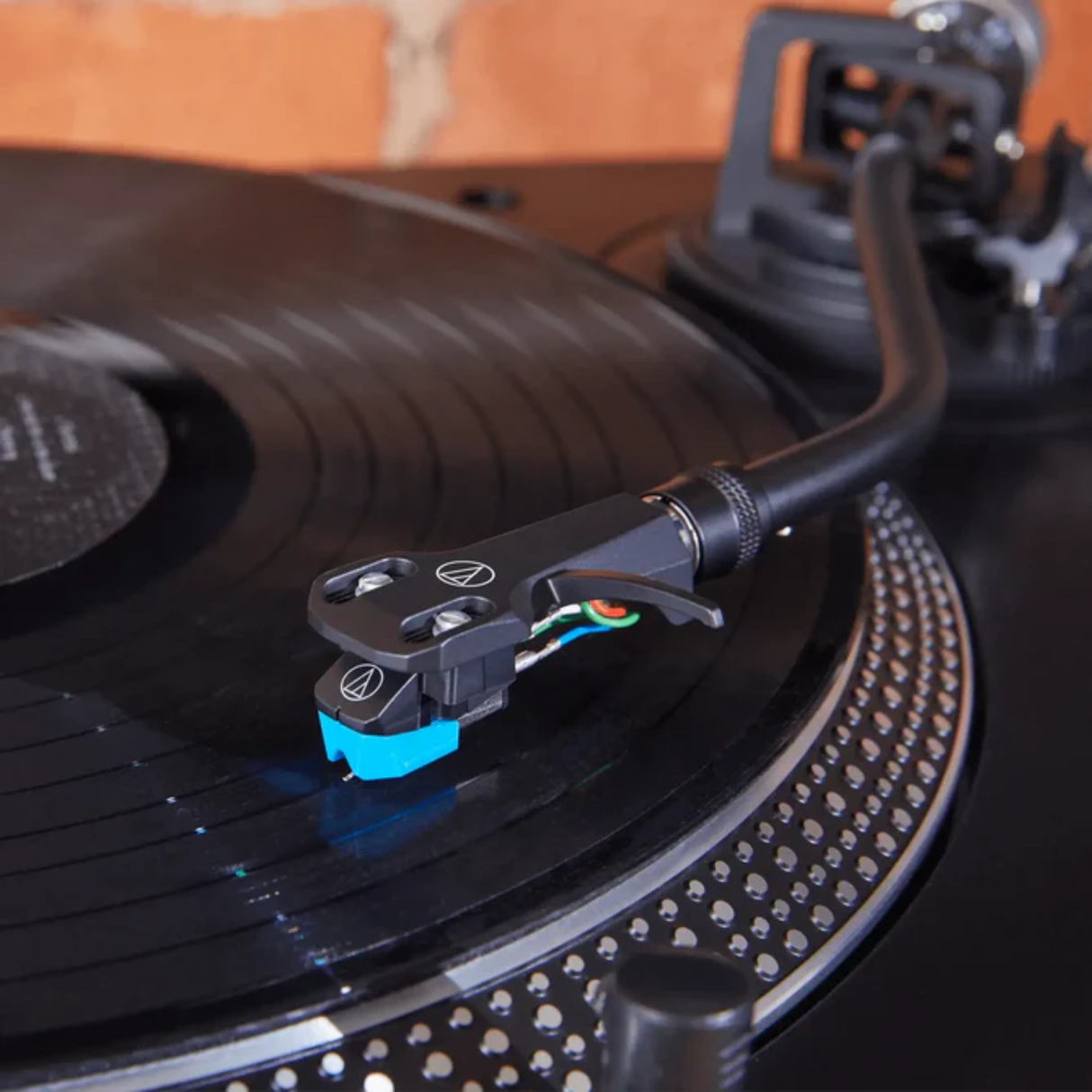 Audio Technica AT-VM95C - Dual Moving Magnet Cartridge