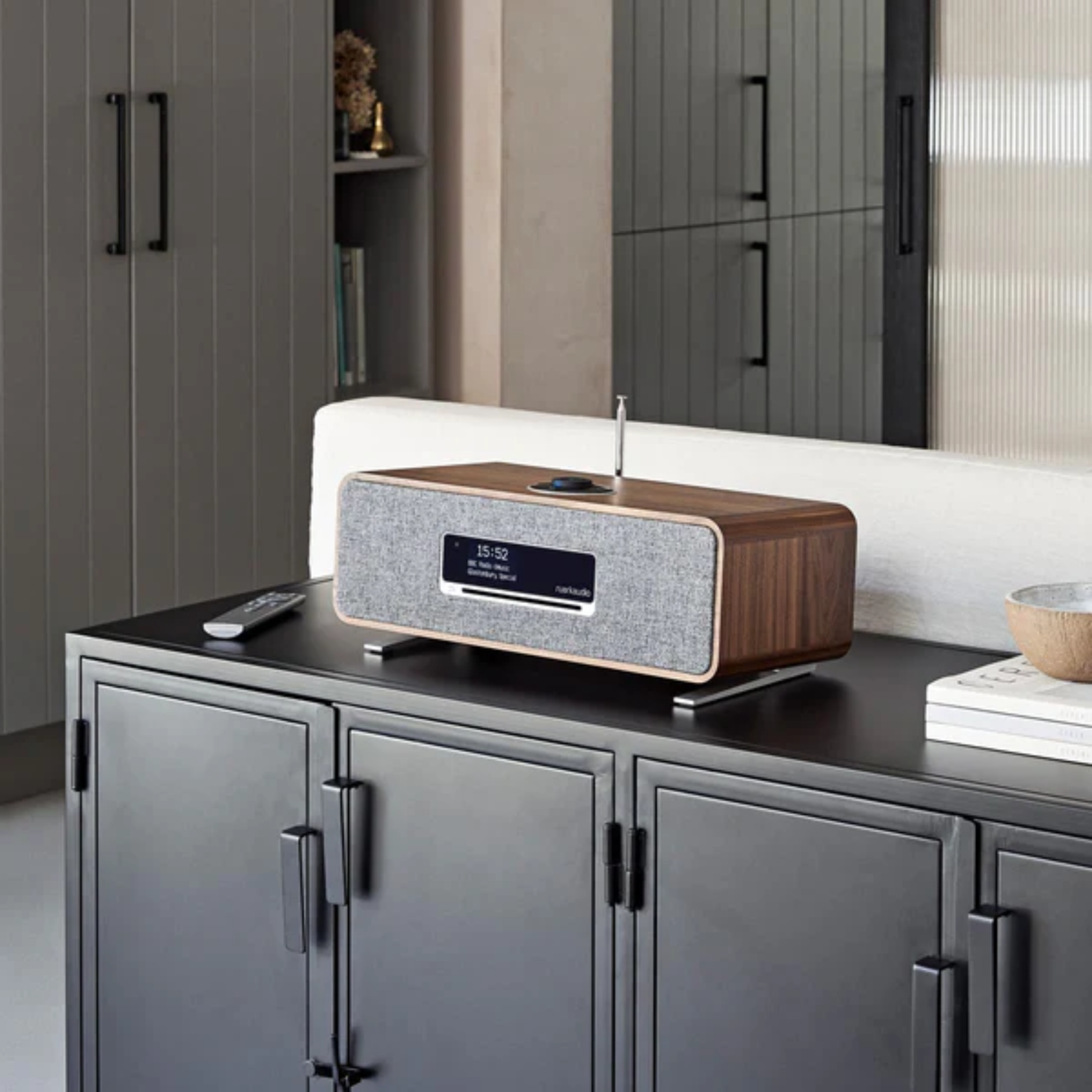 Ruark R3S Compact Music System (Fused Walnut Veneer)