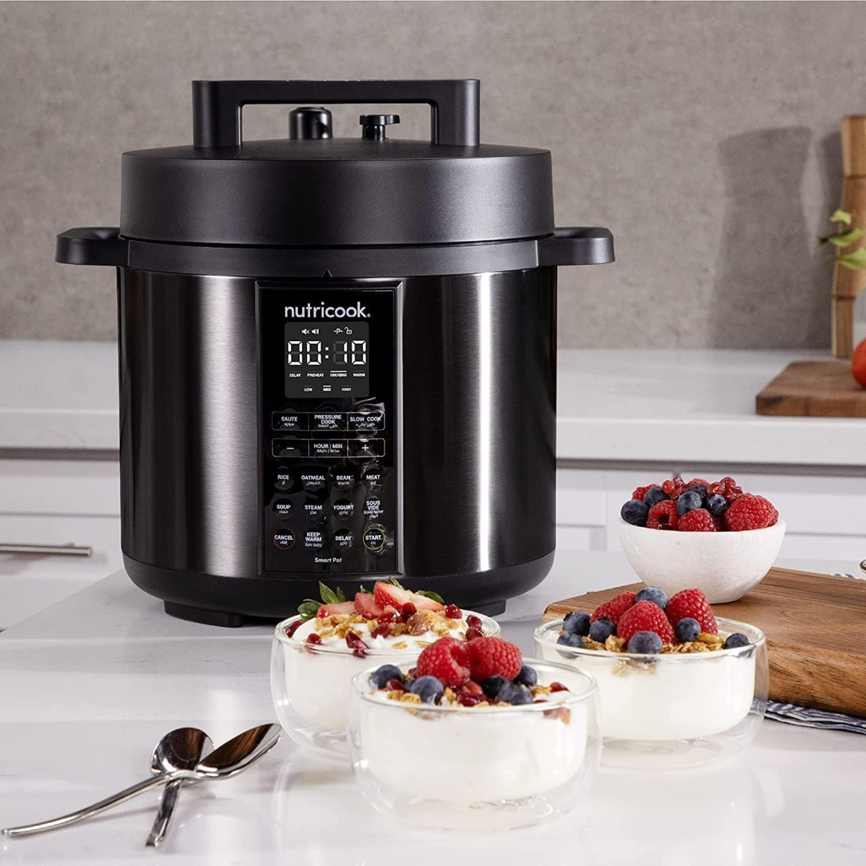 Nutricook 8 QT - 7.7 Litre Stainless Steel Smart Pot 2, 1000W, 9-in-1 Electric Pressure Cooker, Slow Cooker, Rice Cooker, Steamer, Sauté, Sous Vide, Yogurt Maker, Smart Lid, Delay Start