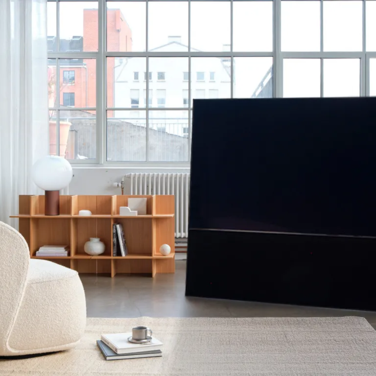 Canvas 85'' Soundbar (Fabric Finish, Black)