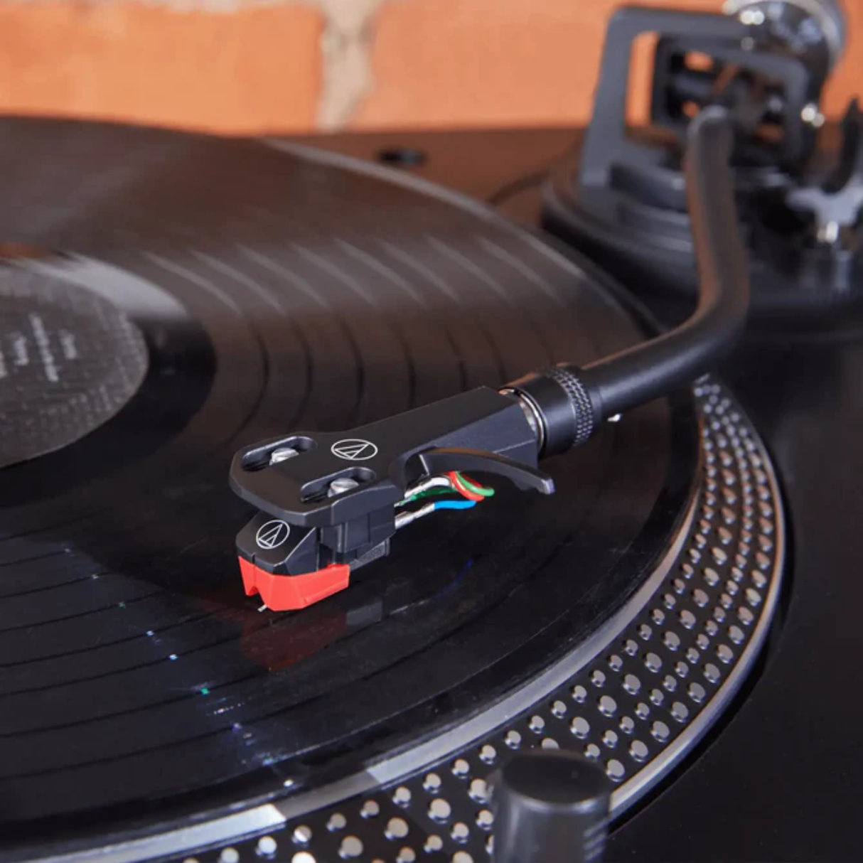 Audio Technica AT-VM95ML - Dual Moving Magnet Cartridge