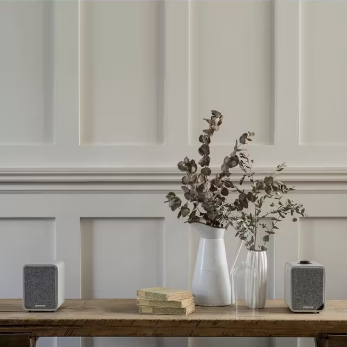 Ruark Audio MR1 MK2- Powered Bookshelf Speaker (Pair) (Soft Grey Lacquer)