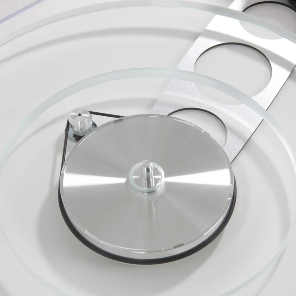 Rega Planar 6 Manual Belt-Drive Turntable (No Cartridge) (White)