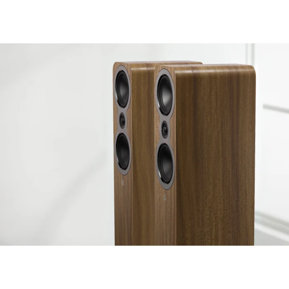 Q Acoustics 3040C - 2-Way Floorstanding Speakers (Pair) (Oak)