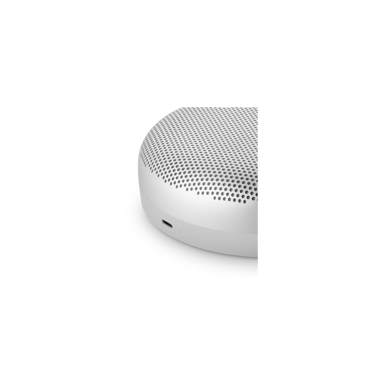 Bang & Olufsen Beosound A1 3rd Gen Portable Waterproof Bluetooth Speaker (Natural Aluminum)