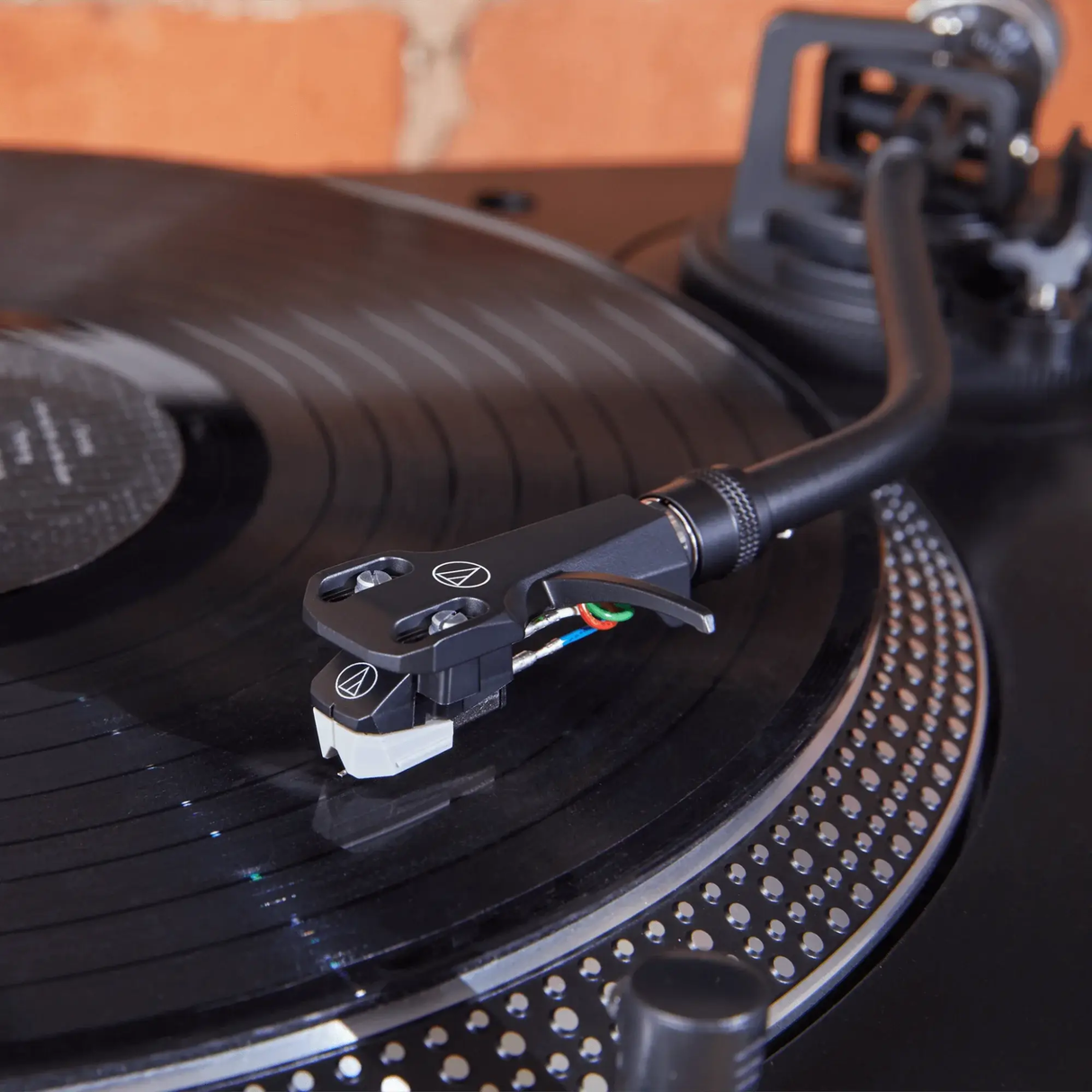 Audio Technica AT-VM95SP/H - Headshell/Cartridge Combo Kit