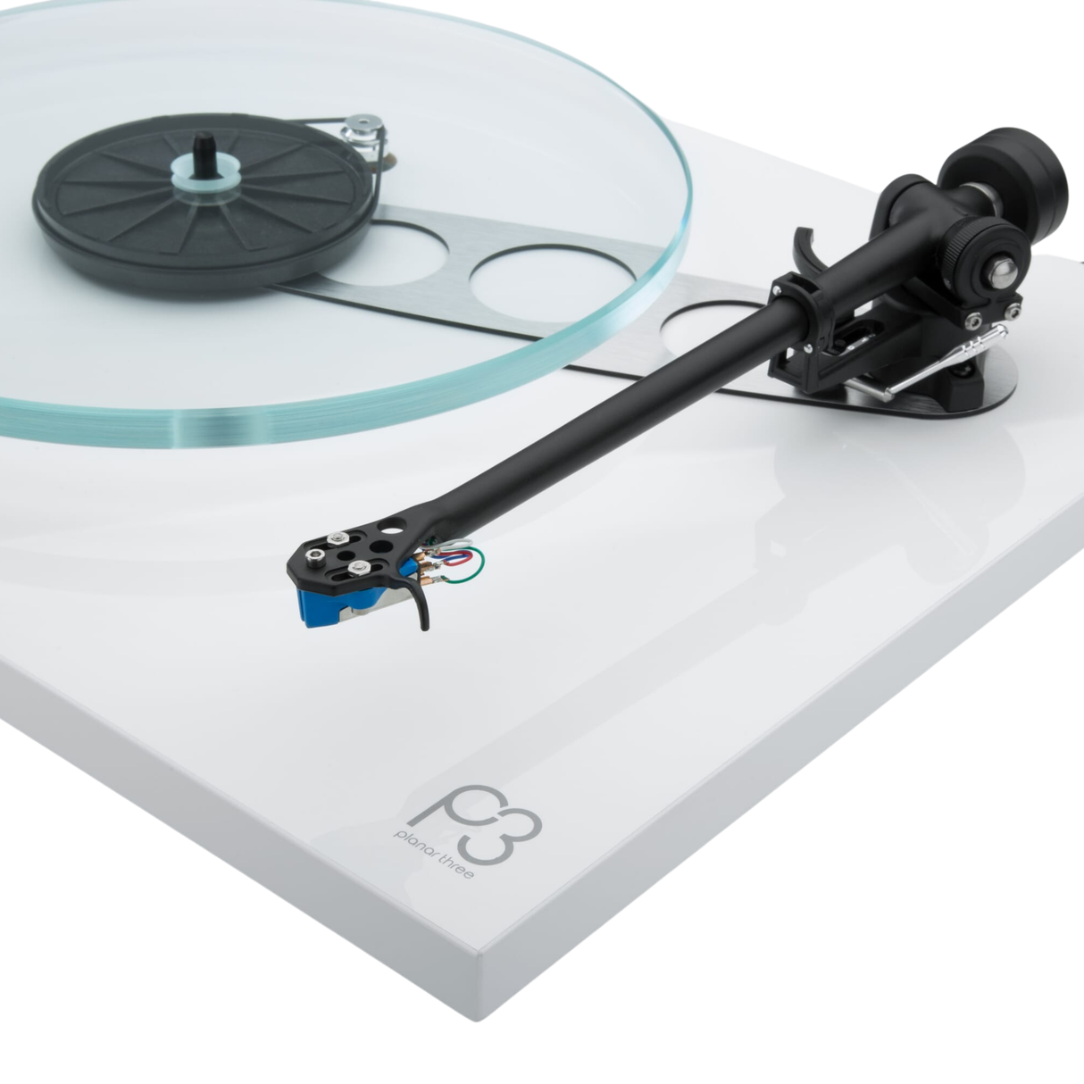 Rega Planar 3 Belt-Drive Turntable with ND3 MM Cartridge (White)
