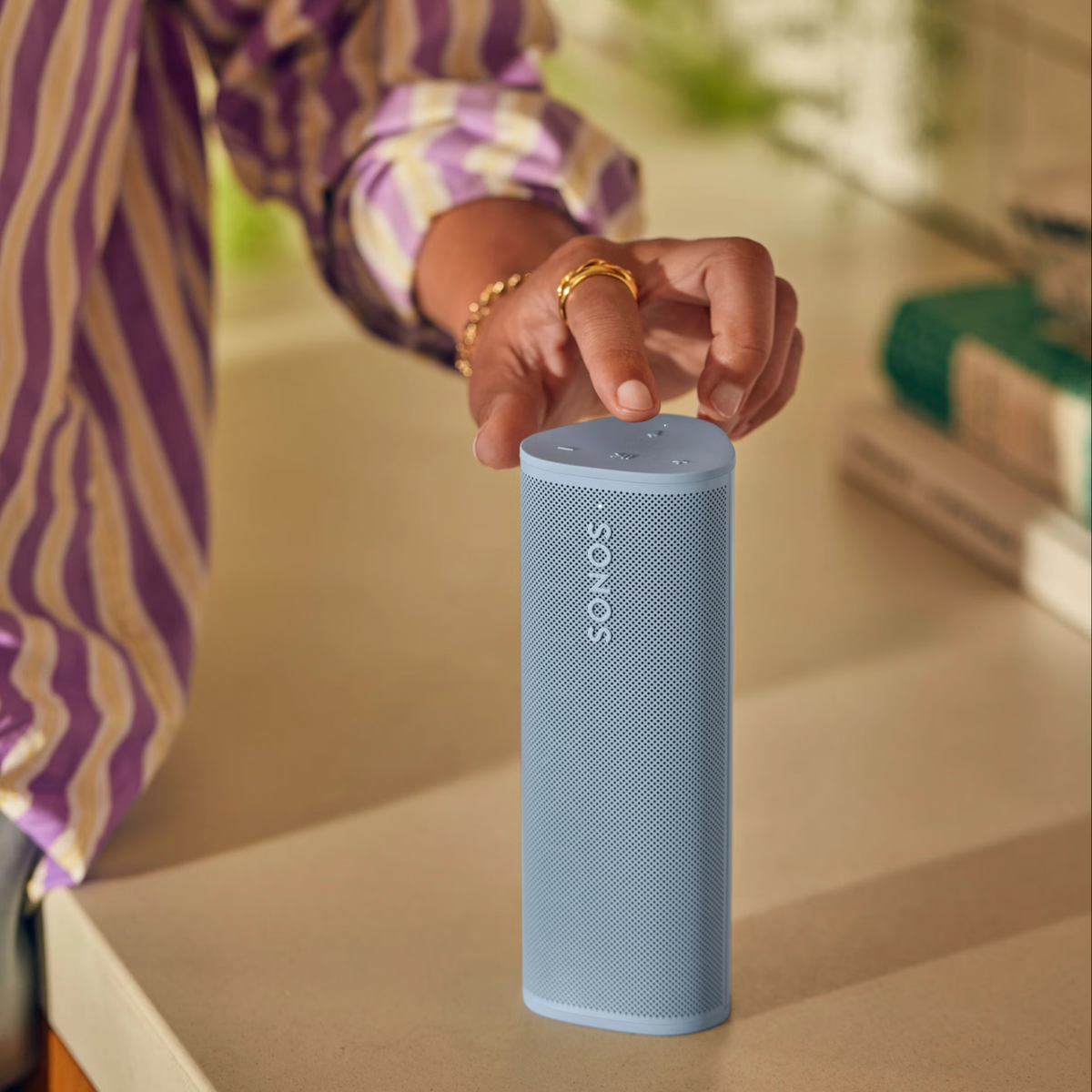 Sonos Roam 2 - Lightweight Portable Waterpoof Speaker with Bluetooth, WiFi, 10 Hour Battery Life and Voice Control (Wave)
