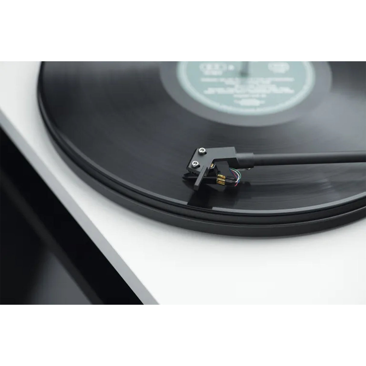 Pro-ject Primary E Turntable with Phono (Black)