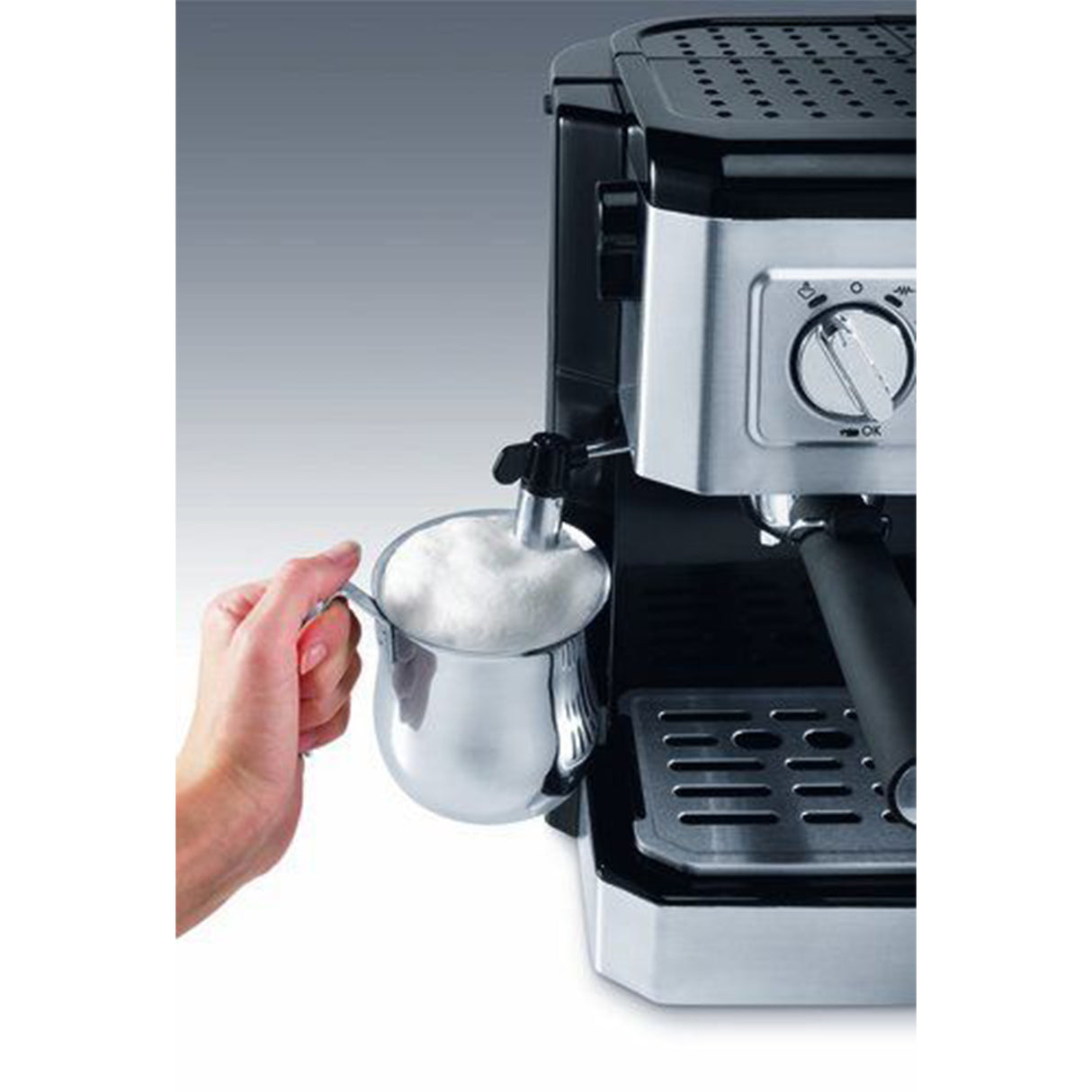 DeLonghi BCO420 - Pump Espresso & Drip Coffee Maker 1750 Watts