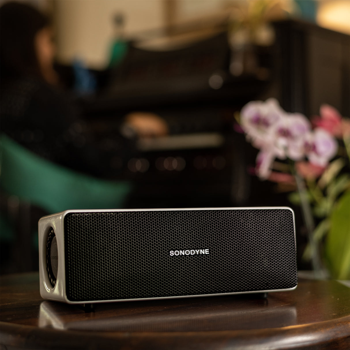 Sonodyne Antara - Portable Wireless Speaker (White)